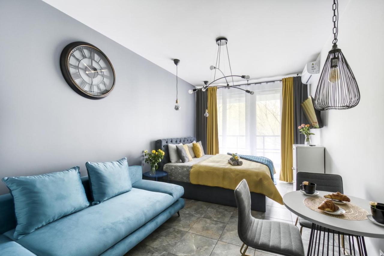 Stylowe Studio Krzemieniecka, Metro Slodowiec, Free Parking By Cosmo Spirit Варшава Екстер'єр фото