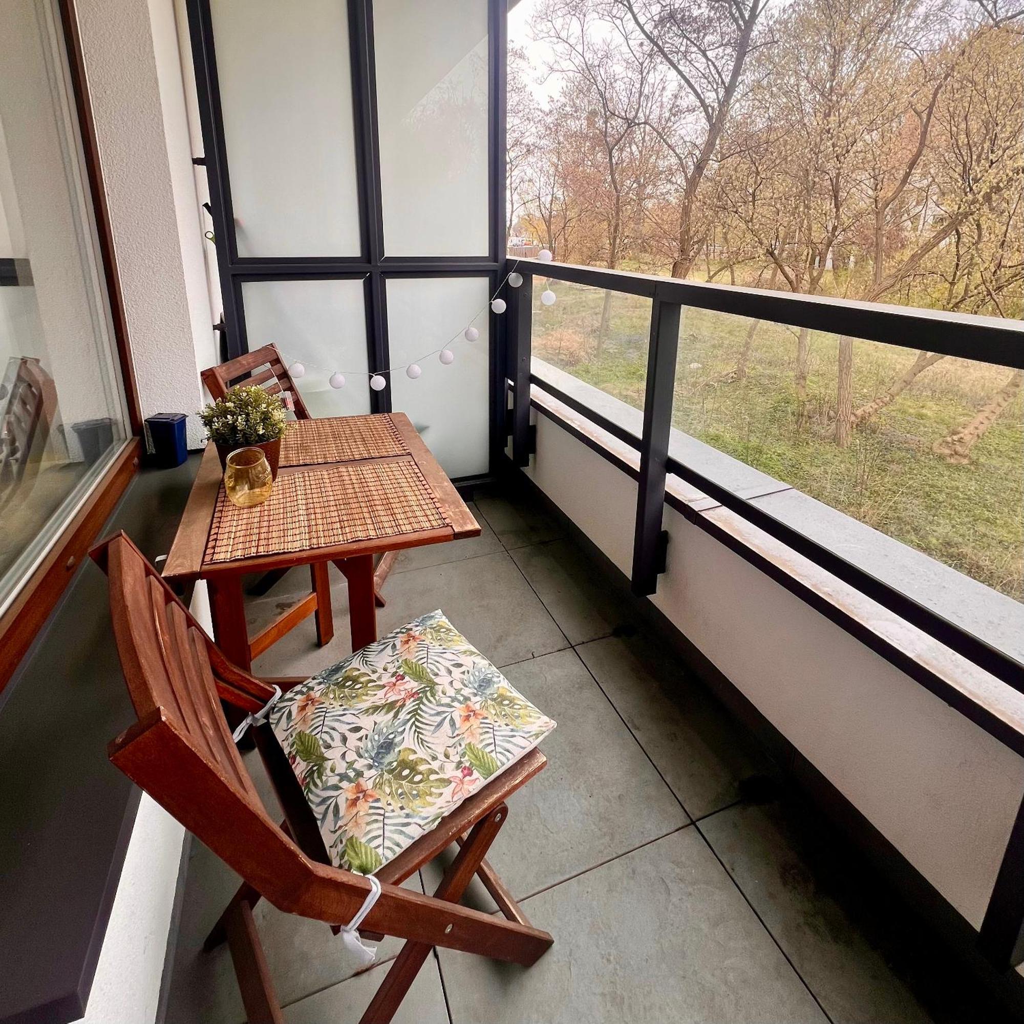 Stylowe Studio Krzemieniecka, Metro Slodowiec, Free Parking By Cosmo Spirit Варшава Екстер'єр фото